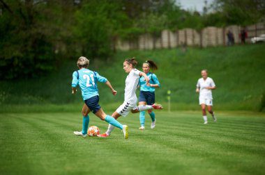 Chung kết bóng đá nữ U18 Việt Nam Australia