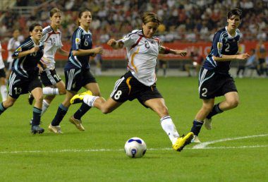 Australia lần đầu tiên lọt vào bán kết World Cup nữ