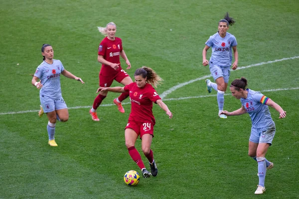 Xếp hạng bóng đá nữ Việt Nam trên BXH FIFA năm 2015